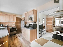 5 Star Holiday Home in Ronne