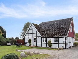 4 Star Holiday Home in Norre Alslev