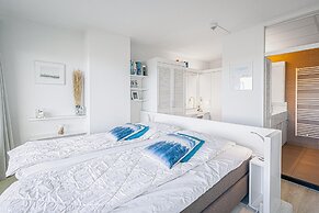 2 Person Apartment With sea View