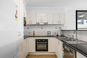 Beachside 3-bed With Bbq, Pool, Gym