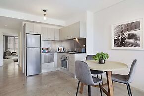 Central 1-bedroom Apartment With City Views