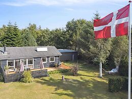 4 Star Holiday Home in Hals