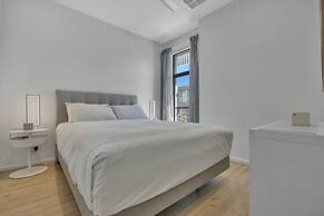 Oceanview Luxury With Dedicated Workspace