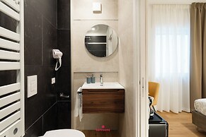 Barirooms - District 198