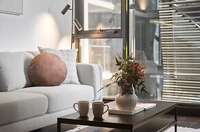 Elegant 1-bed Apartment With Premium Amenities