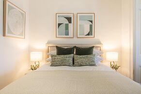 Modern 1-bed Studio Near Tramsheds