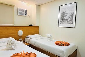 Aurora Suites Pasay near Airport