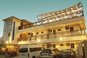 Aurora Suites Pasay near Airport