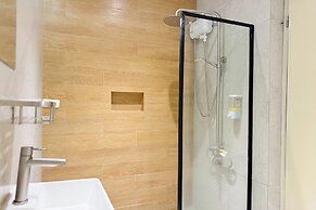 Aurora Suites Pasay near Airport