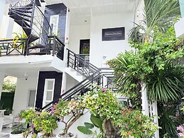 Chateau Du Soleil