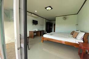 Mayuree Resort