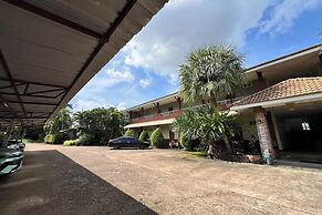Mayuree Resort