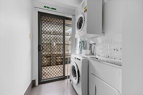 Charming 3-bed Home On Sunshine Coast