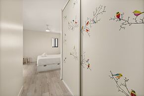 Central South Brisbane Stay With Pool Access