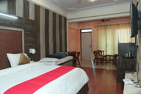Krishna Hotel And Restaurant
