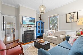 Bright 3-bed House With Garden,