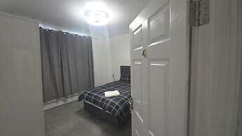 Justin Superb Luxury Stay