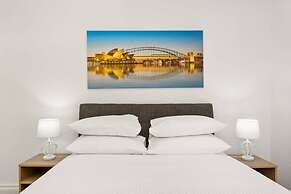 Traditional 2-bed Terrace House in Millers Point