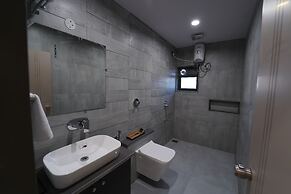 Plumeria Hotel