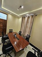 Big Tusks Hotel Marsabit