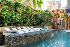 Zenity Apartment Luxury Ruby
