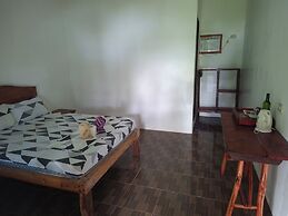 Bohol-Lahoy Dive & Beach Resort