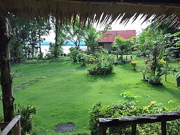 Bohol-Lahoy Dive & Beach Resort