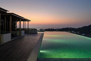 Mida Pool Villa