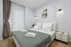 Apartment Chmielna III- P&O