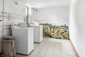 Boutique 2-bed With Stunning Sydney Harbour Views