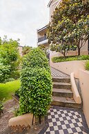 Quiet Glebe Studio Near Parks & Cafes