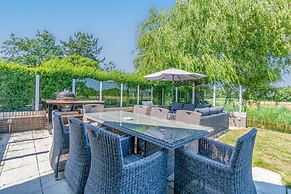 Charming Villa Near the sea and Forest