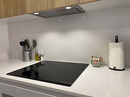 w Modern 2BR With Terrace in Chueca