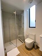 w Bright 2BR w Sunny Terrace in Chueca