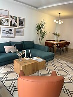 w Impressive 3BR w Sunny Terrace in Chueca