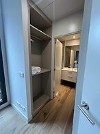 w Impressive 3BR w Sunny Terrace in Chueca