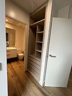 w Impressive 3BR w Sunny Terrace in Chueca