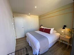 w Stylish 2BR w Sunny Terrace in Chueca