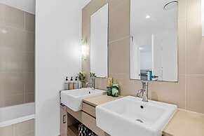 Urban Tropics Modern Resort Apartment