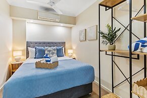 Cairns 2BR Palms Stay Top Floor Pool View