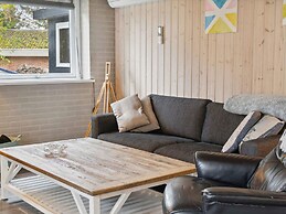 5 Star Holiday Home in Vaeggerlose