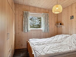 5 Star Holiday Home in Vaeggerlose
