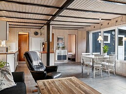 5 Star Holiday Home in Vaeggerlose