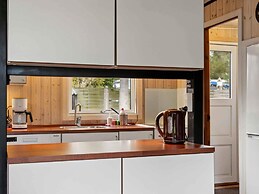 5 Star Holiday Home in Vaeggerlose