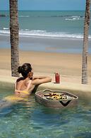 Lahaina Hotel