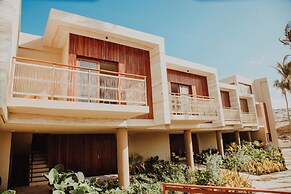 Lahaina Hotel