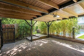 Lovely 4-person Villa With Private Pool