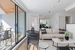 Bright 2-bed Surry Hills Apartment With Balcony