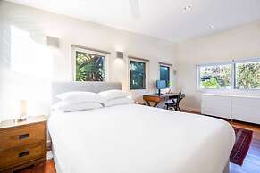 Delightful 4-bed Home Near Centennial Park