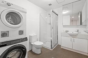 Cosy 1-bed With Balcony in Trendy St Kilda
